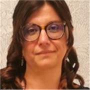 Docente d'informatica impartisce lezioni d'informatica per le classi del 1 (codifiche, office, flow chart) e 5 indirizzo sia e inf